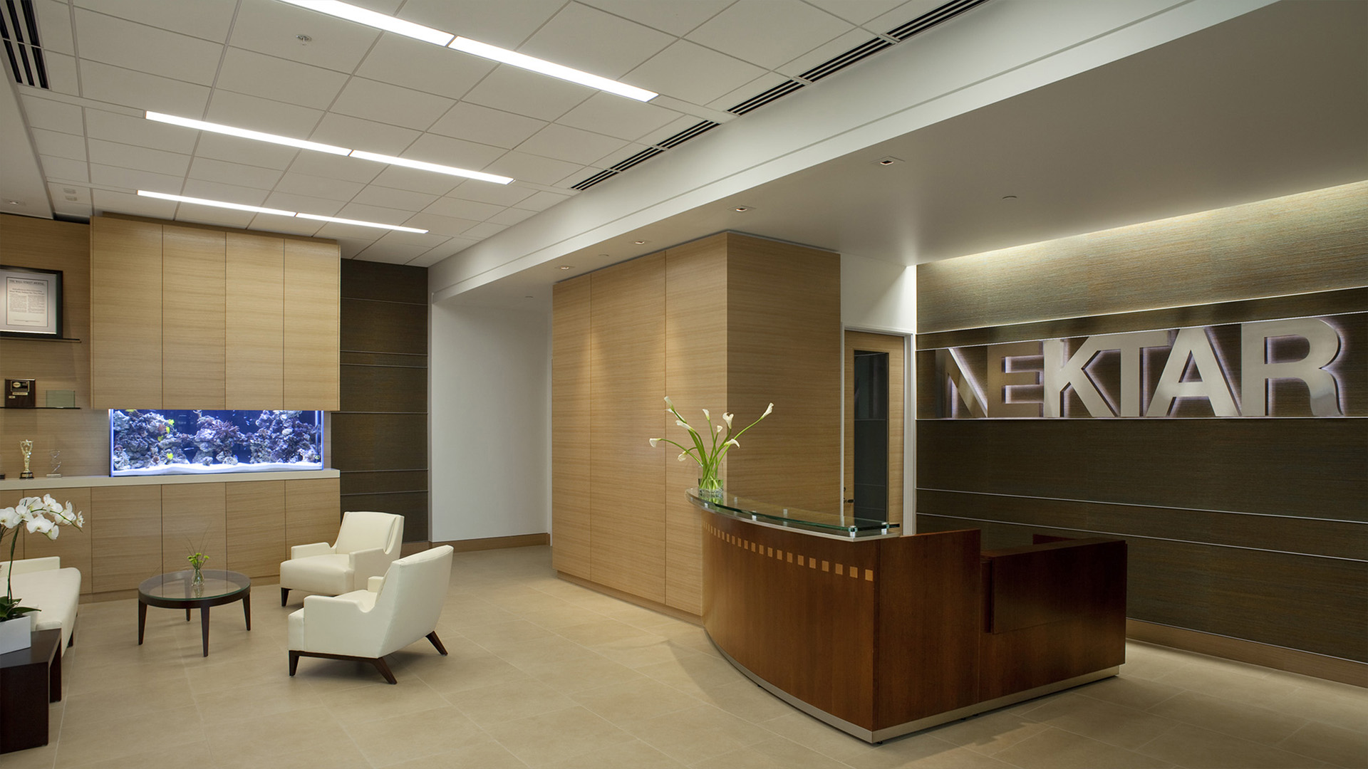 truebeck-work-nektar-therapeutics-headquarters-HERO