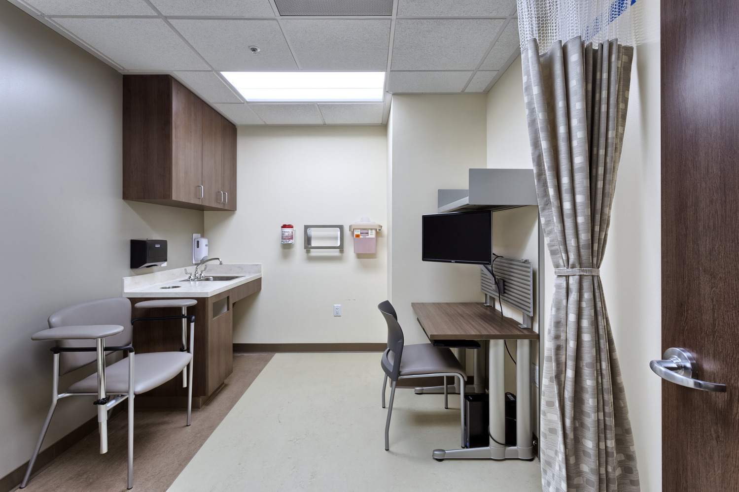 2040025_N13_medium-1